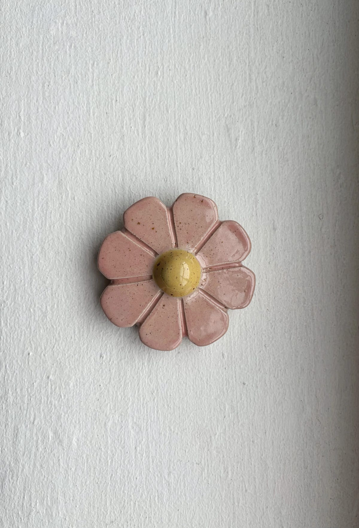 FLOWER WALL SCULPTURE, PINK