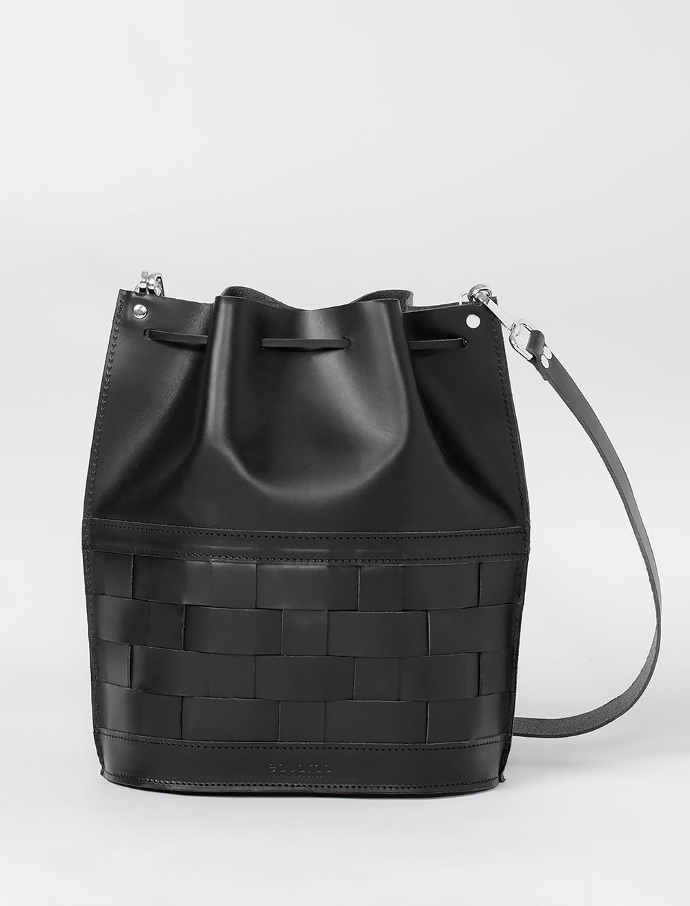 NÄVER BUCKET BAG - Black