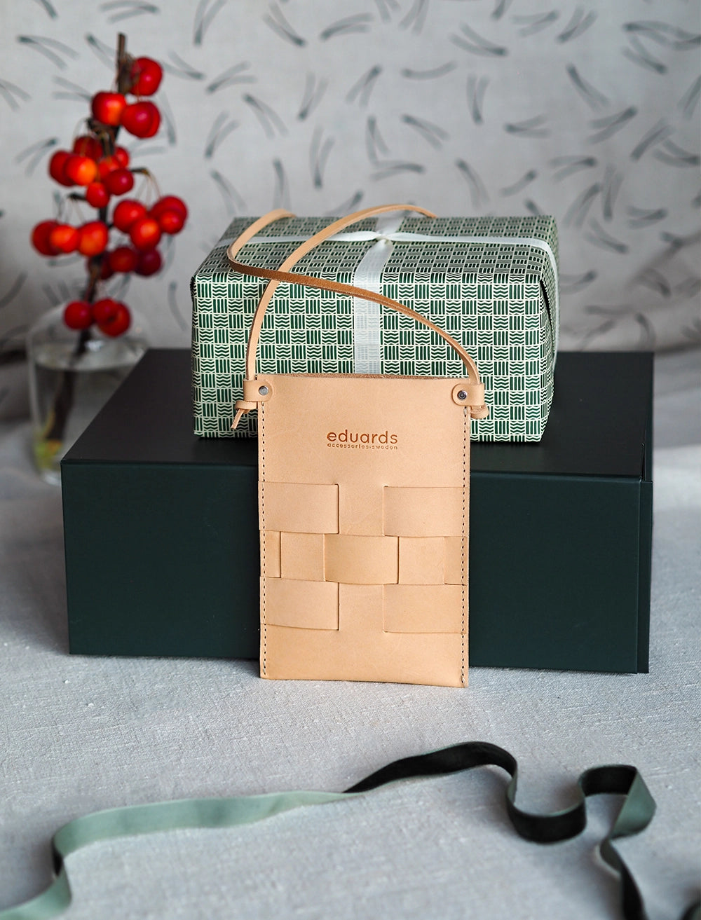 NÄVER MOBILTASCHE, NATUR