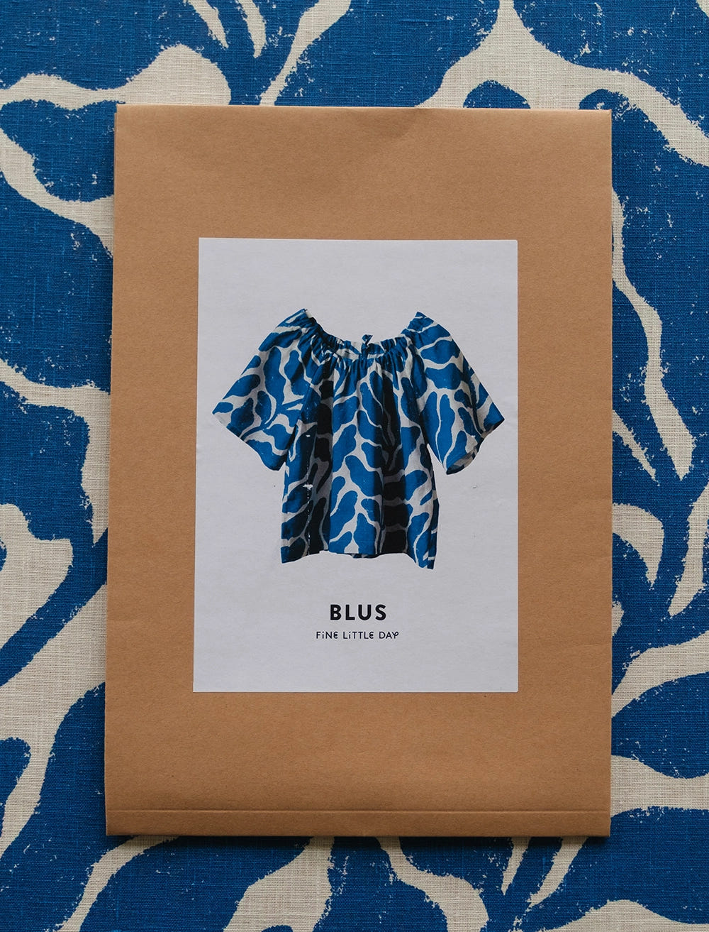 FLD BLUS SYMÖNSTER, SVENSKA
