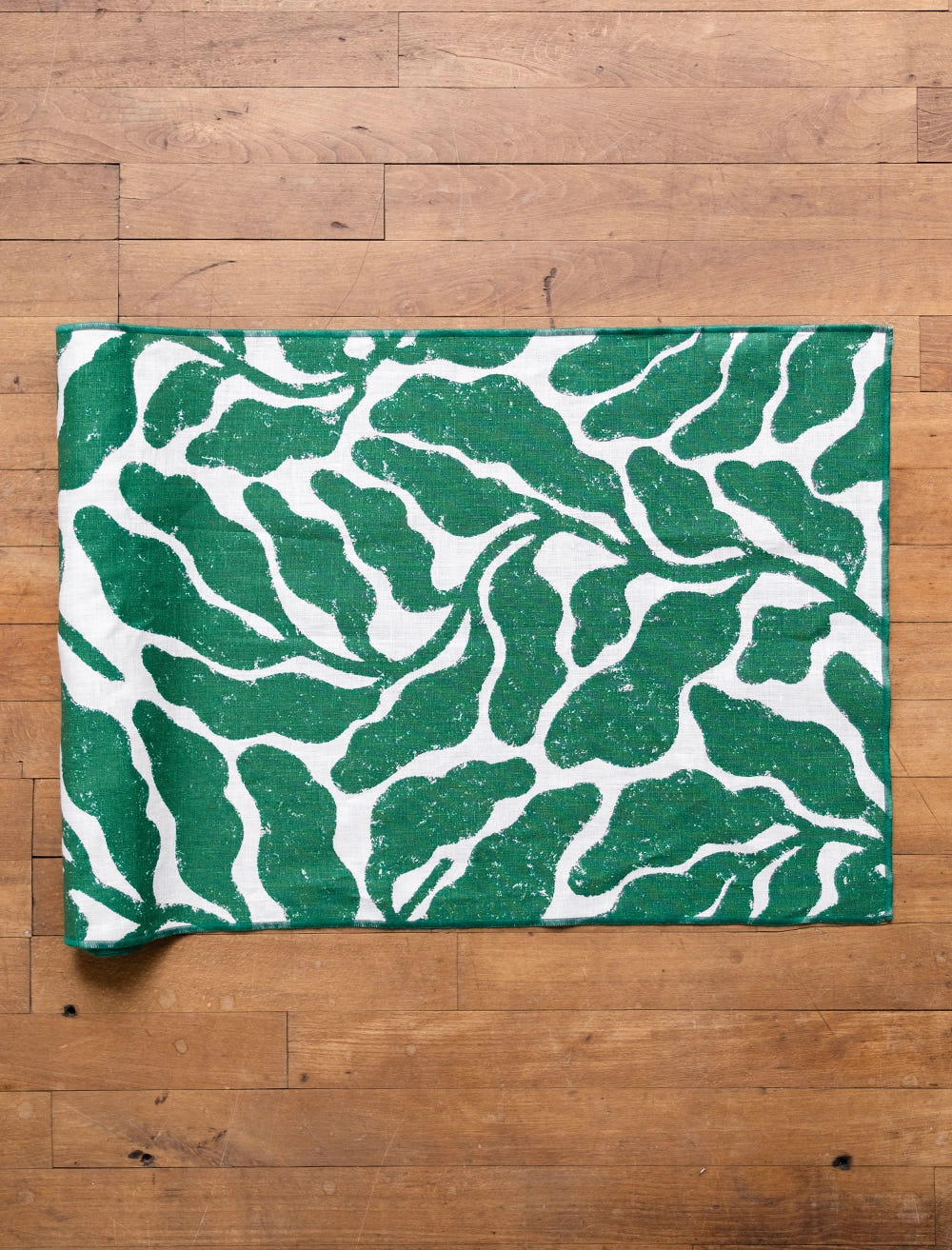 LEAVES LINEN TABLE RUNNER, GREEN