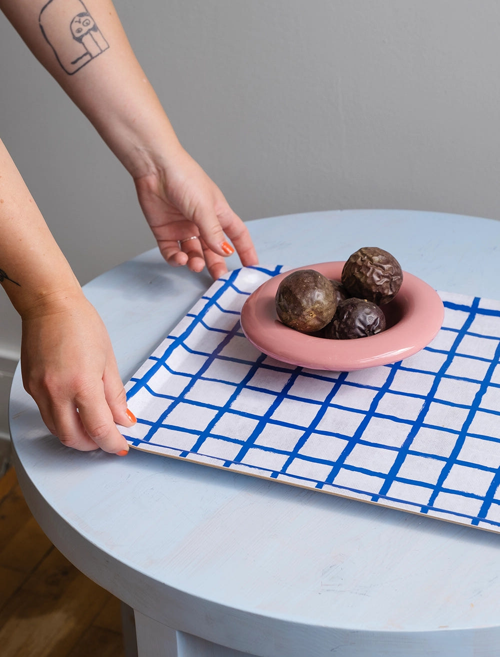 RUTIG TABLETT, WEISS/BLAU