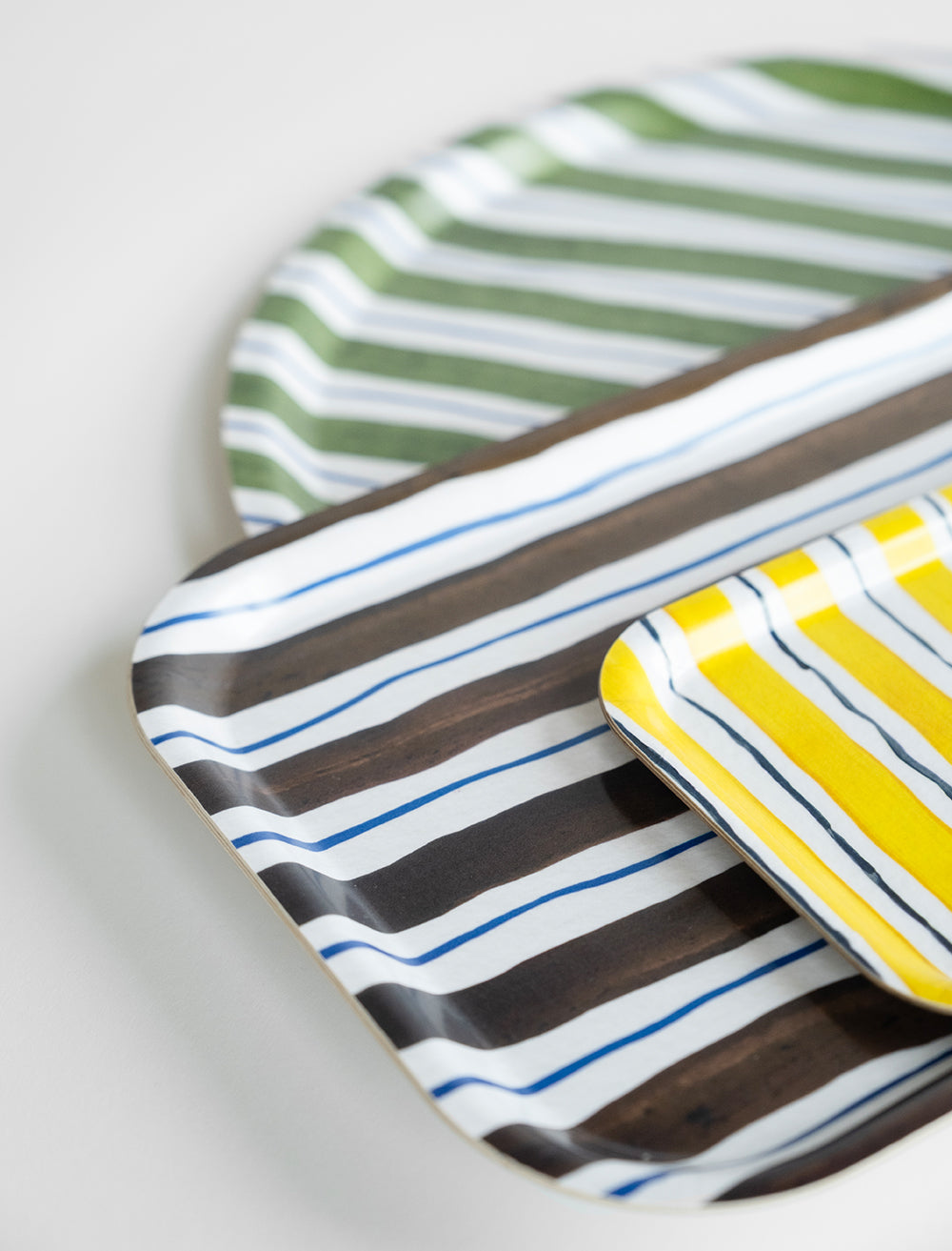 FOLKDRÄKTER TRAY, BROWN/BLUE