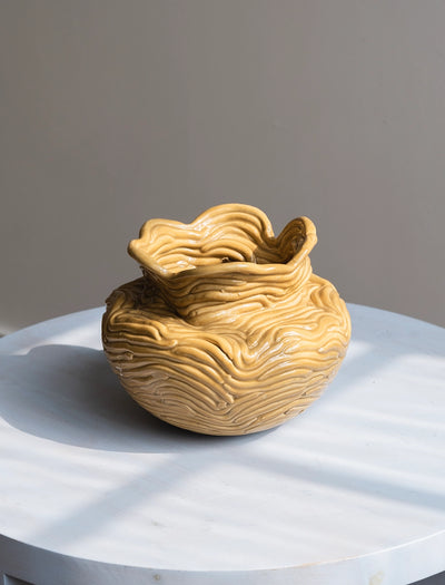 BOMBAC SCHNABEL VASE, GELB