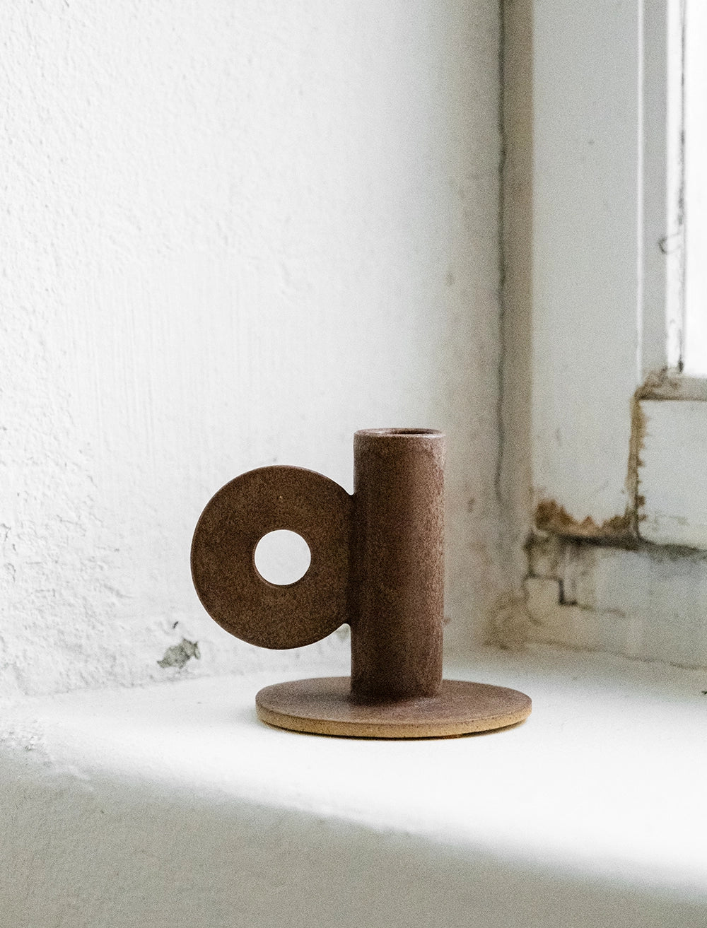 LOOP CANDLEHOLDER BROWN