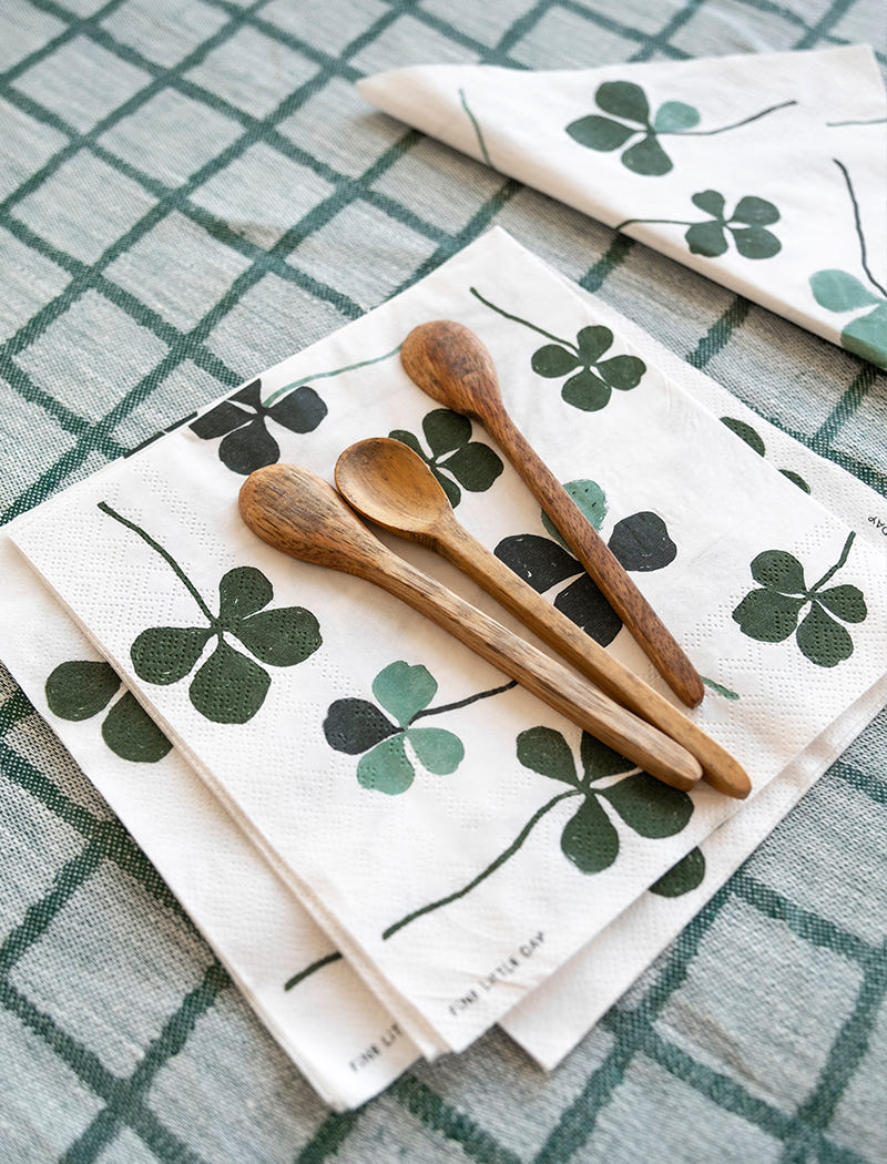 CLOVER PAPER NAPKIN
