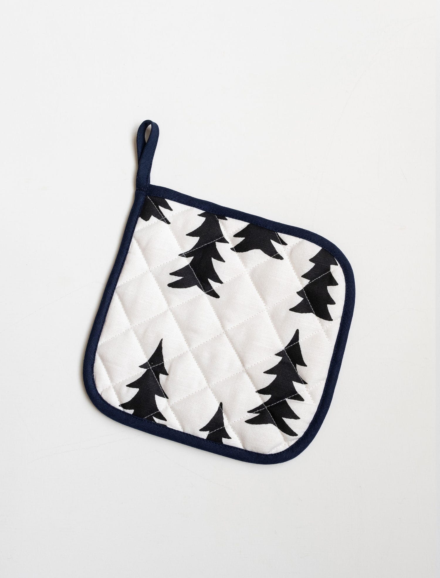 GRAN QUILTED KETTLE HOLDER