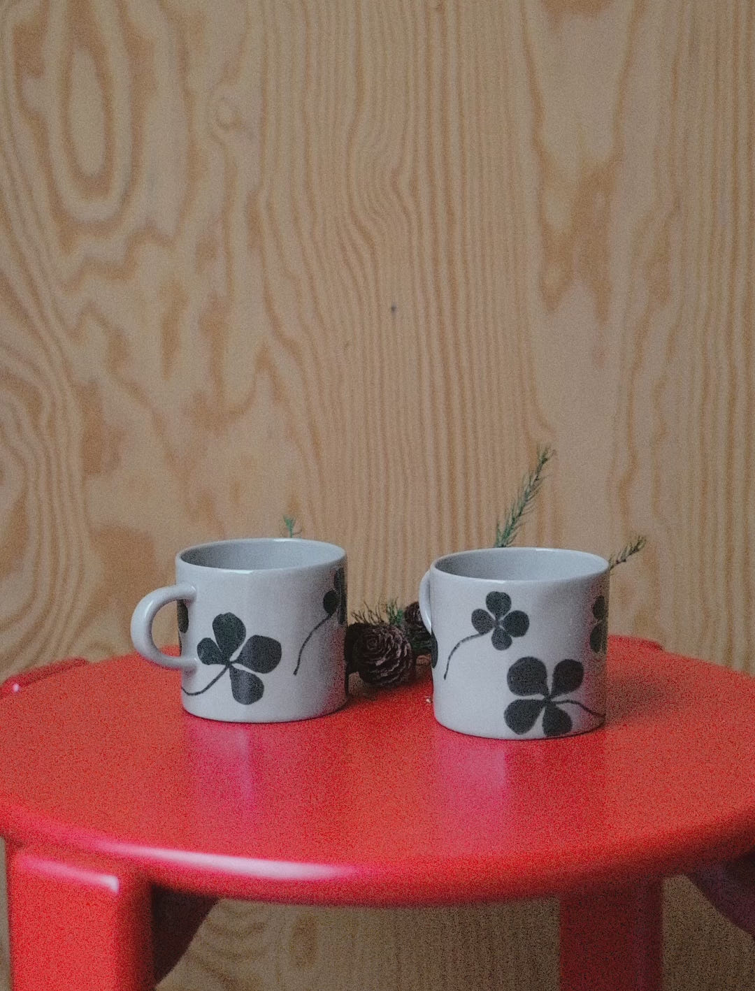 CLOVER CUP WITH EAR, GREEN