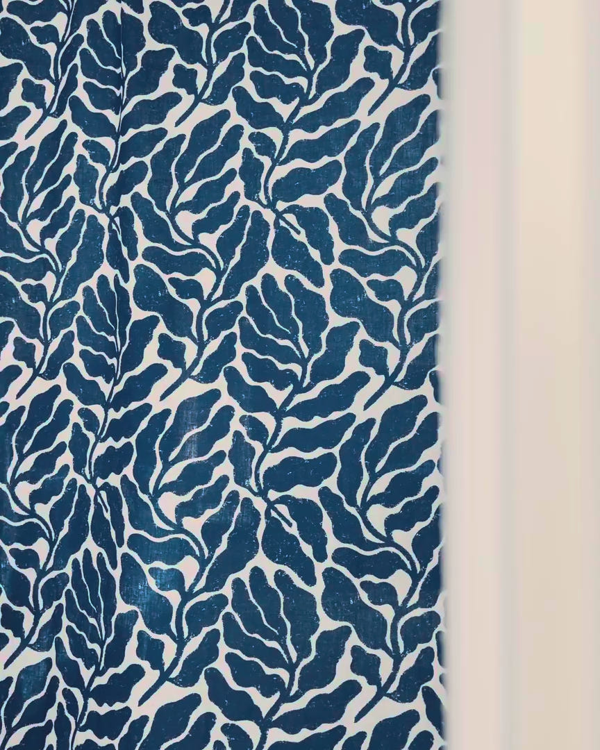 LEAVES LINEN FABRIC, BLUE