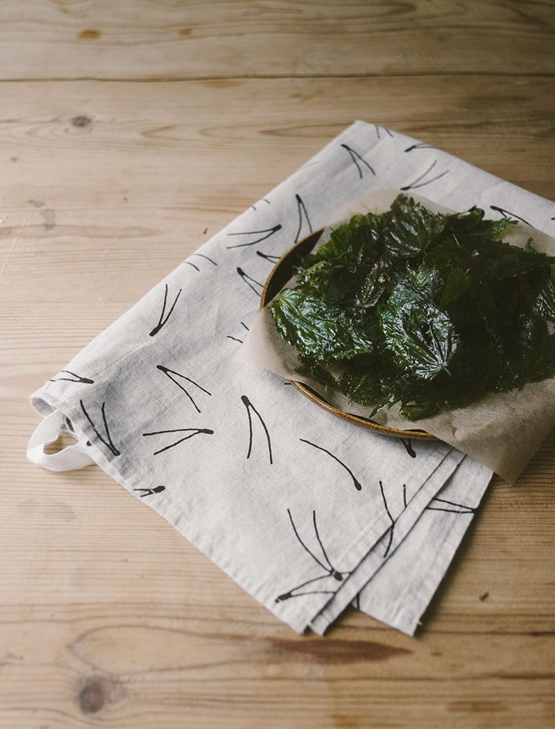 BARR TEA TOWEL, NATURE/BLACK