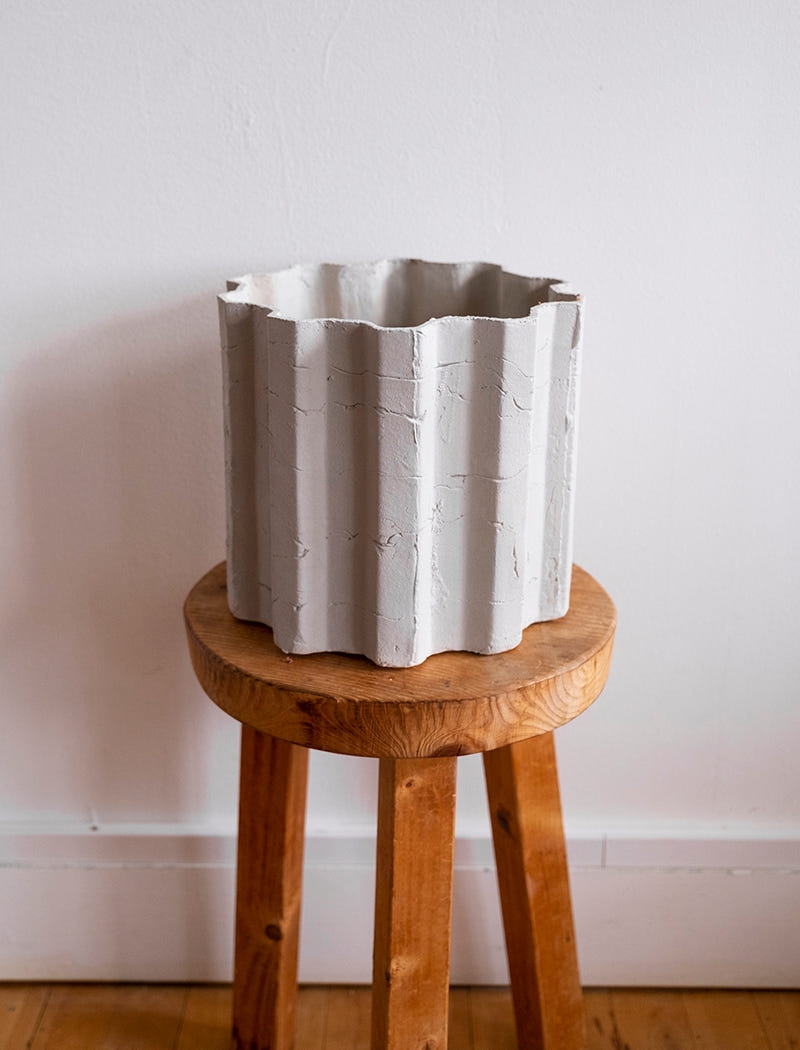 TRAPETS KERAMIKKRUKA - Ljusgrå